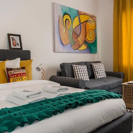 Old Town Premium Apartment By Mrg Bucharest Exterior photo